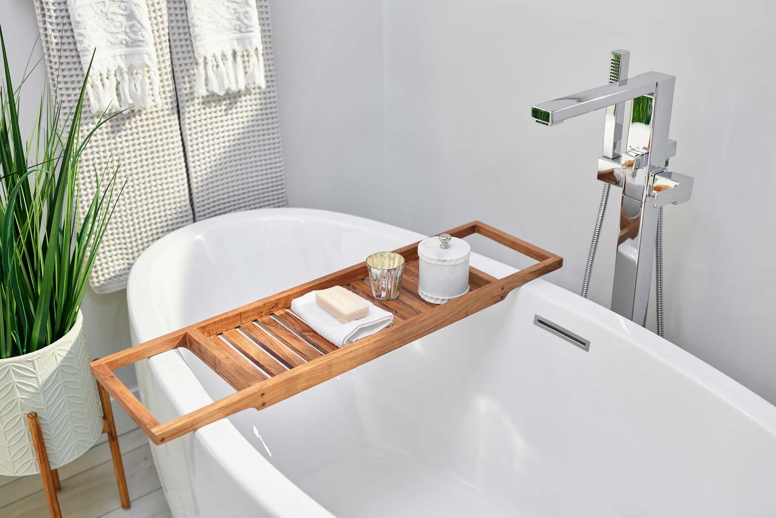 Transform Your Manhattan Bathroom Into a Personal Retreat